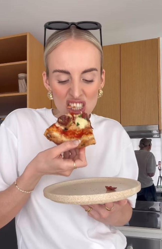 Bec Hardgrave said she saw a hack that said if you dunked your pizza in water before reheating it in the airfryer or microwave “it turns out just as fresh as when you bought it”. Picture: Instagram/Bec Hardgrave