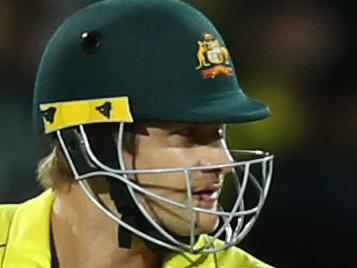 Australia's Shane Watson is spoken to by th umpire after verbals with Pakistan's Wahab Riaz during ICC Cricket World Cup Quarter Final between Australia and Pakistan at the Adelaide Oval. pic. Phil Hillyard