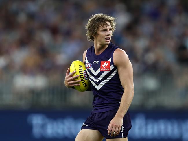 Nat Fyfe of the Dockers during the Round 6 AFL match between the Fremantle Dockers and the Western Bulldogs at Optus Stadium in Perth, Saturday, April 27, 2019.  (AAP Image/Gary Day) NO ARCHIVING, EDITORIAL USE ONLY