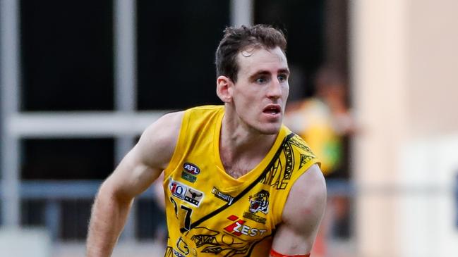 Lewis Rinaldi has had a strong season for the Nightcliff Tigers in the 2023-24 NTFL season. Picture: Celina Whan / AFLNT Media