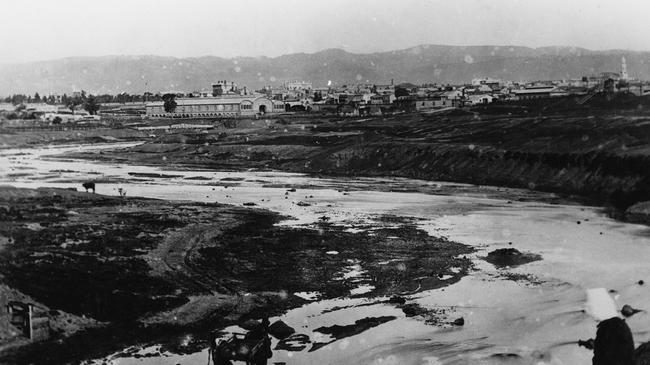 Adelaide seen across the Torrens from the Park Lands at Southwark, 1865. Picture: Courtesy of the State Library of SA B6562.