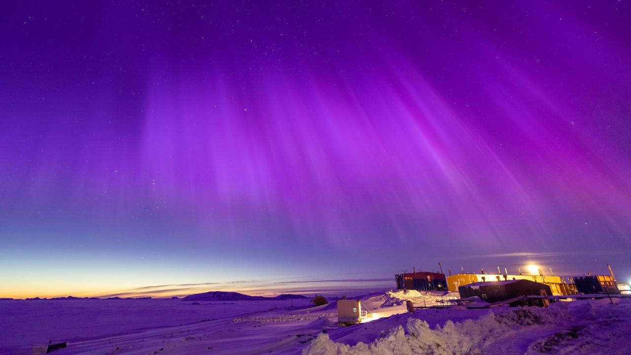 Auroras give nation a vivid light show