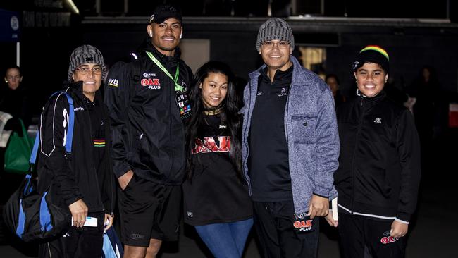 Penrith young gun Stephen Crichton with his family, including mum Sina and dad Va'a.