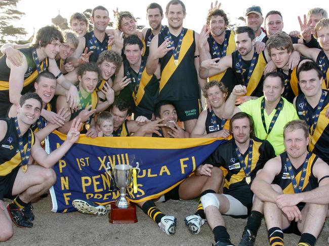 Seaford celebrate the 2009 premiership.