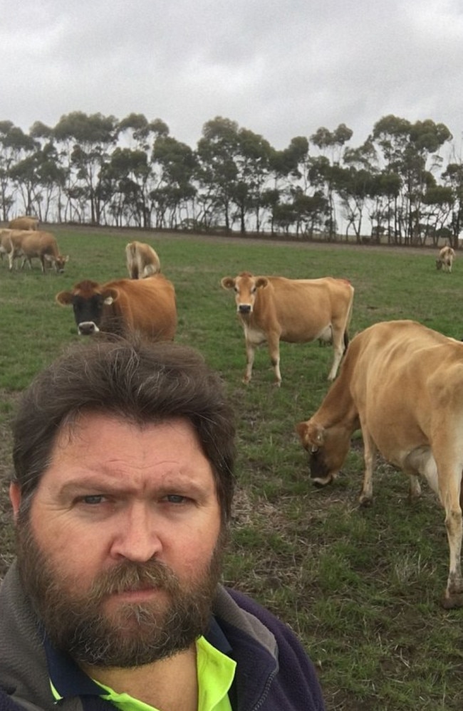 Milk crisis: Victorian dairy farmer’s daughter pleads for government ...