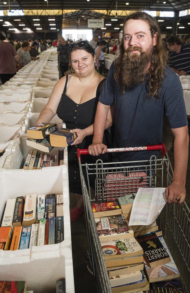 The Chronicle Lifeline Bookfest 2024 Photos, Video The Chronicle