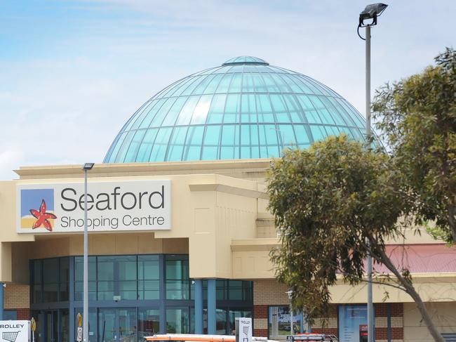 Spotlight on Seaford /Seaford Heights - shops and shopping centre.