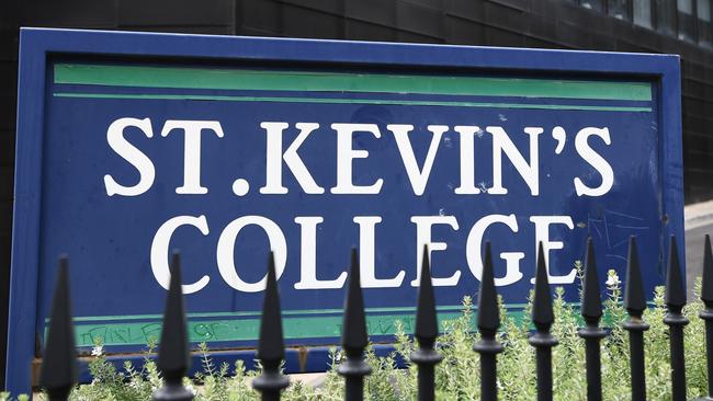 Signage is seen at St Kevin's College in Toorak, Melbourne, Thursday, February 20, 2020. Court action by a teacher has put more pressure on St Kevin's College in Melbourne after the school's headmaster resigned following a child-grooming scandal. (AAP Image/Erik Anderson) NO ARCHIVING