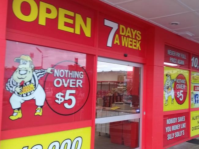 Silly Solly's first store on the Northern Rivers will open in Keen Street, Lismore next week.
