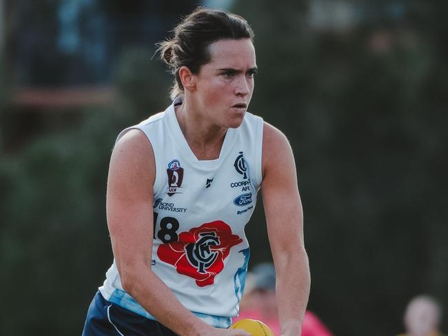 Coorparoo QAFLW player Lucy Schneider in action. Picture: Clyde Scorgie/Brooke Sleep Media.