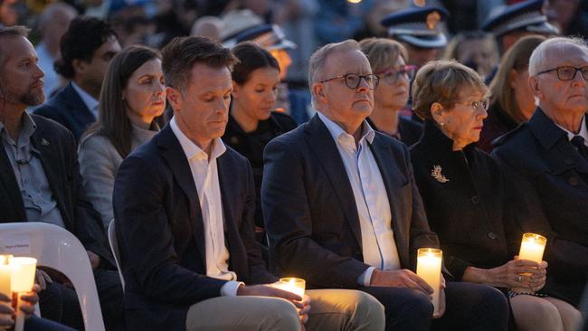 NSW Premier Chris Minns and Mr Albanese at the candlelight vigil at Bondi Beach for victims of the Bondi Junction tragedy. Picture: NSW government via NCA NewsWire