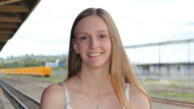 Inland Rail scholarships awarded to worth USQ students