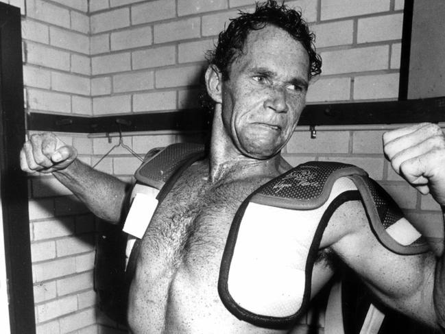 Manly‘s Ron Gibbs flexes his muscles in 1987. Picture: Wayne Jones