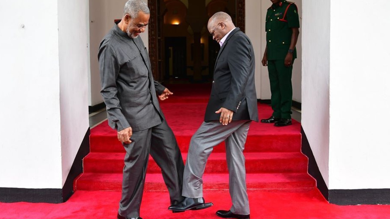 Tanzanian President John Magufuli (R) greets the late Tanzanian opposition politician Seif Sharif Hamad in March last year. Picture: Tanzanian Presidency/Handout/Anadolu Agency via Getty Images