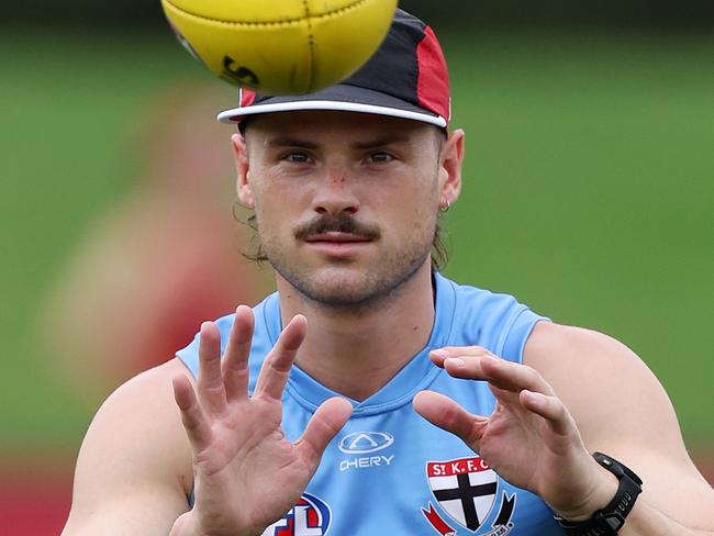 MELBOURNE, DECEMBER 6, 2024: St Kilda pre-season training at RSEA Park. Jack Sinclair. Picture: Mark Stewart