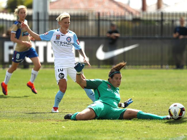 Lydia Williams makes a save during the round one W-League match between Melbourne City and the Newcastle Jets