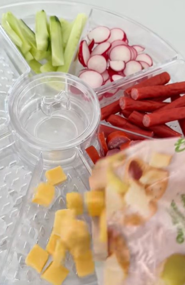 Kmart released its $19 Serving Platter with Ice Tray ahead of Christmas. Picture: TikTok/@ohsobusymum_