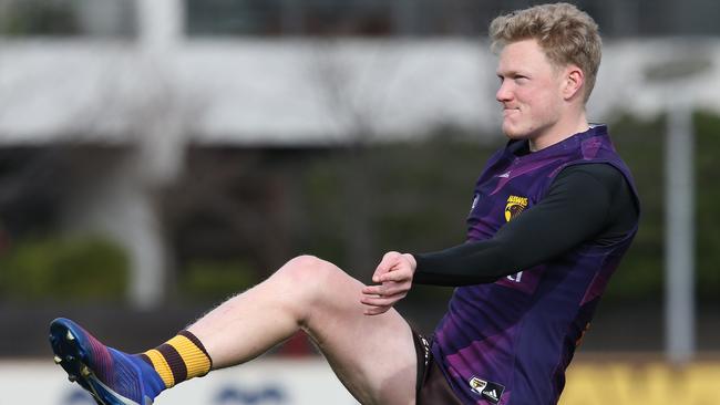 James Sicily suffered a knee injury in Hawthorn’s loss to West Coast.