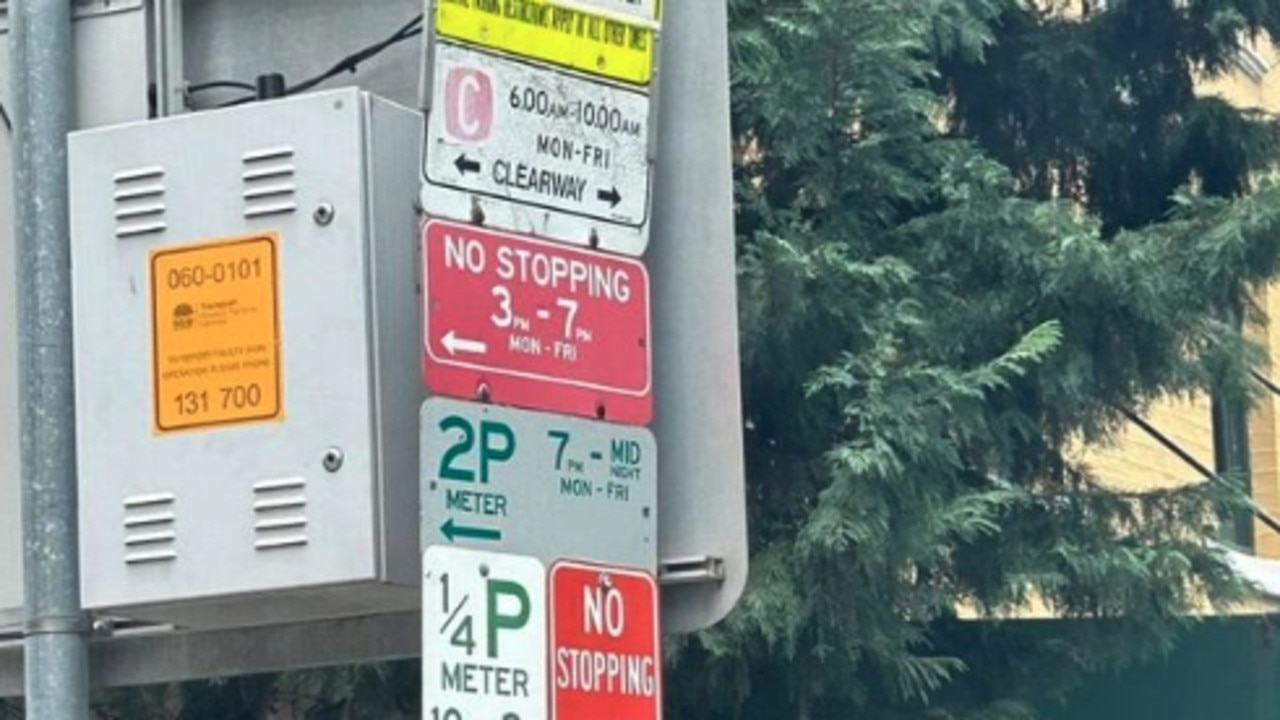 Locals slam confusing parking sign