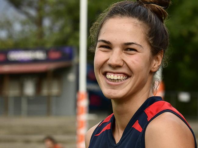 5.3.19-  Norwood's Najwa Allen and Hannah Dunn at Norwood Oval. The two girls are both from Canberra and chose to come to SA and play with the Redlegs. FOR 'TISER SANFL MAGAZINE Picture: Bianca De Marchi