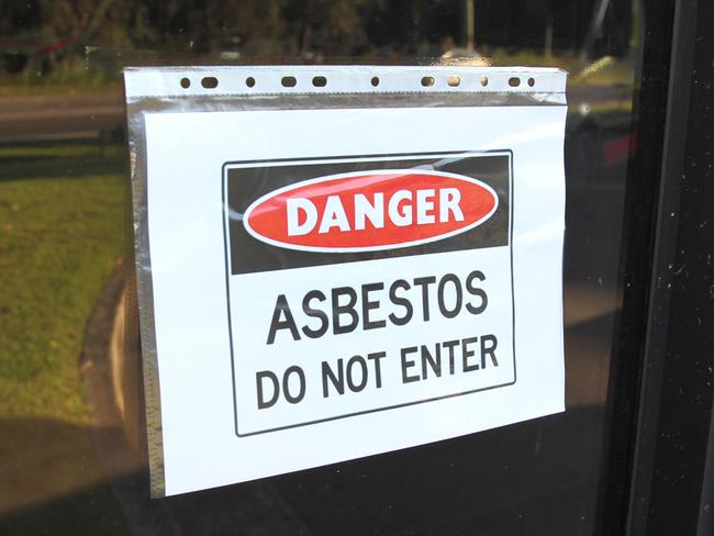 Point Clare Ambulance Station Shut due to Asbestos fears