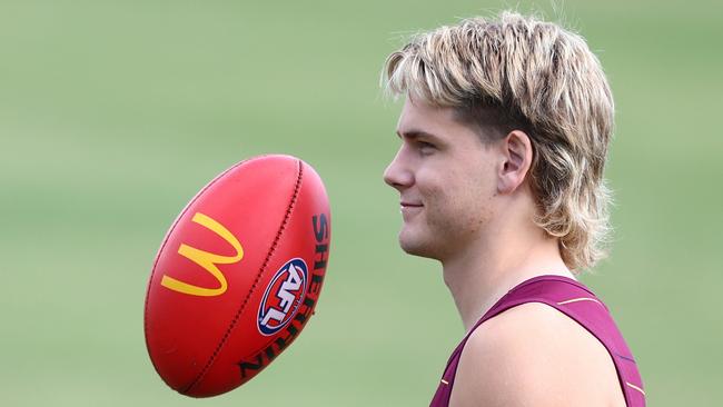 BRISBANE, AUSTRALIA - SEPTEMBER 17: Will Ashcroft during a Brisbane Lions AFL Training Session at Brighton Homes Arena on September 17, 2024 in Brisbane, Australia. (Photo by Chris Hyde/Getty Images)