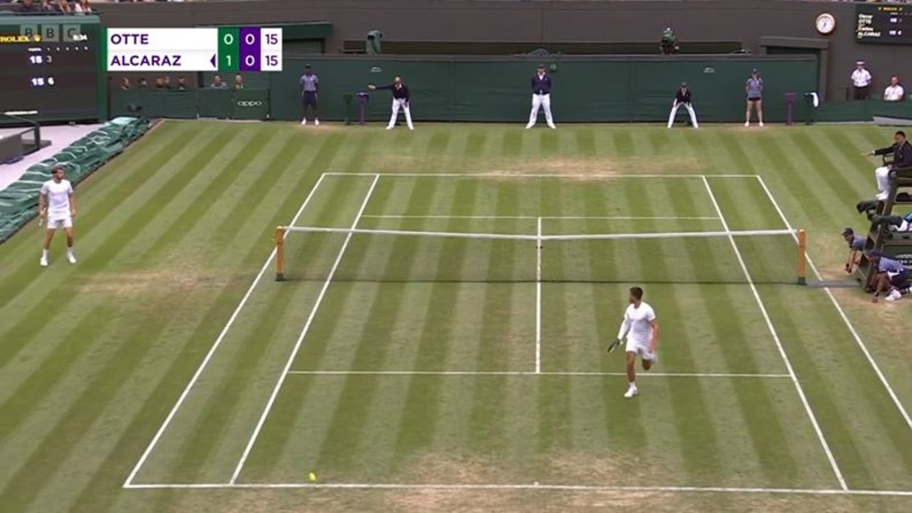 Carlos Alcaraz erfreut Wimbledon mit Sportsgeist gegen Oscar Otte, neuestes Video, Updates