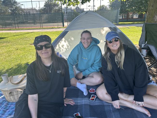 Sam, Jess and Lou at Williamstown Foreshore for the 2024 New Year's Eve fireworks. Picture: Erin Constable