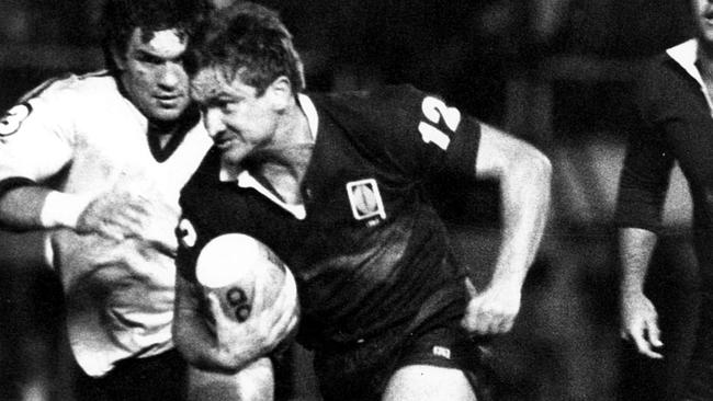 John Dowling playing for Queensland in 1982.