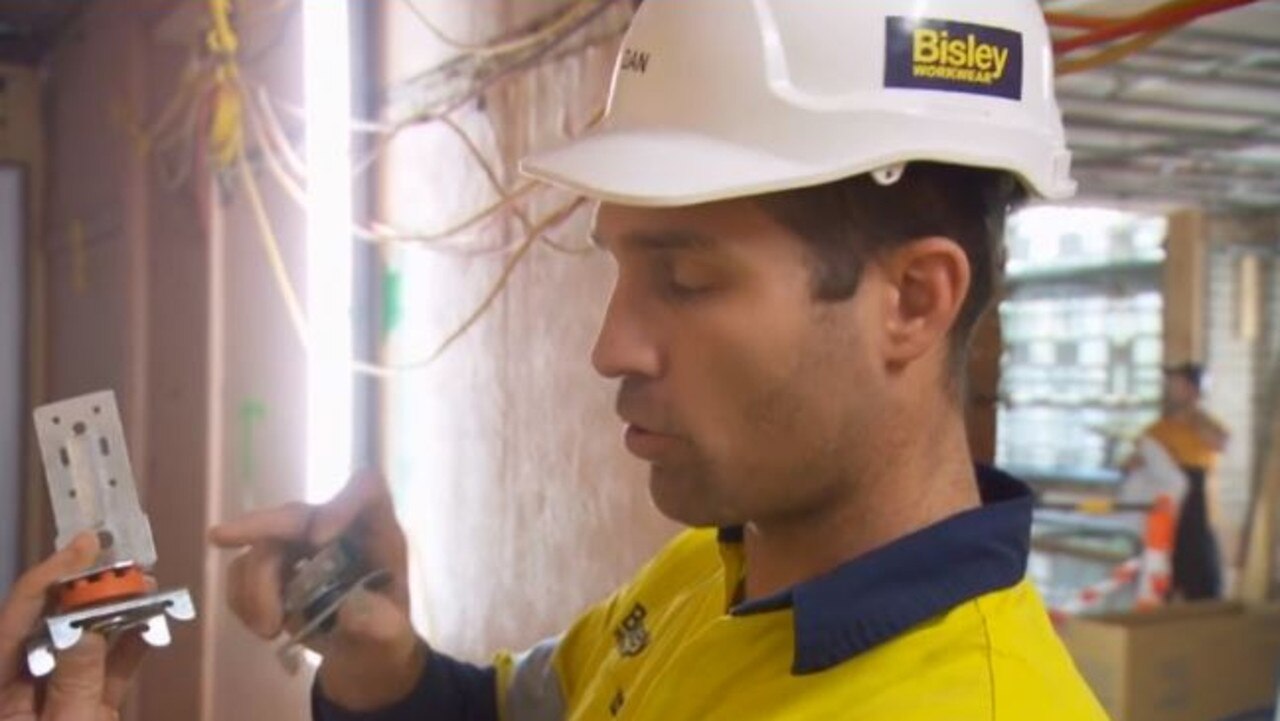 Foreman Dan insisted the pair tear the mounts out or get a report from their plasterer saying the ones they had used were in compliance.