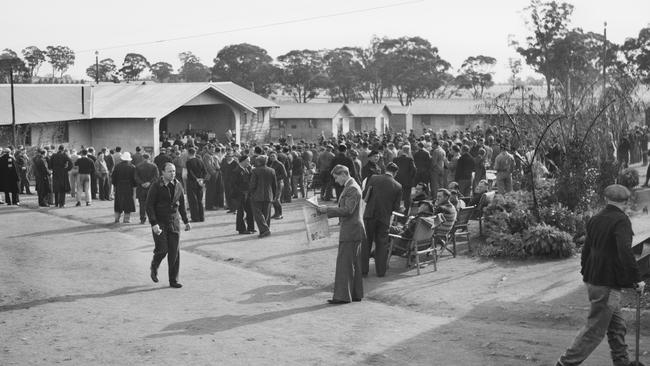 German internees in Tatura Internment Camp in 1943. Photo Australian War Memorial AWM 052381