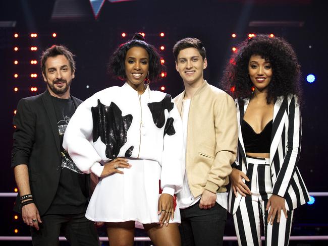 Kelly Rowland with her finalists on The Voice.