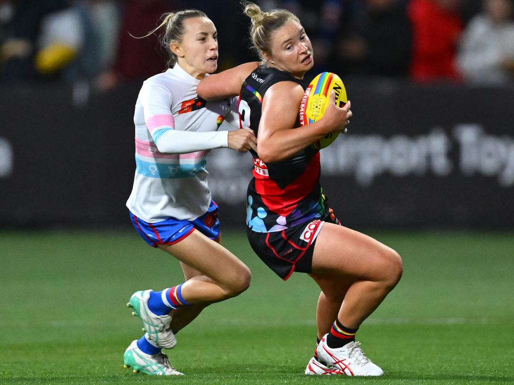 The Bulldogs and Bombers only managed three goals between them. Picture: Getty Images