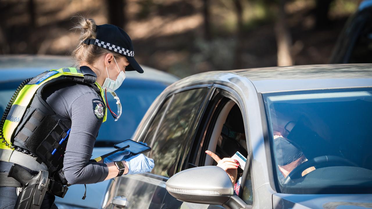 South Australians trying to return home from Greater Sydney will find it harder to be granted an exemption from midnight, after a Covid case from NSW travelled through Victoria into SA for work. Picture: Simon Dallinger