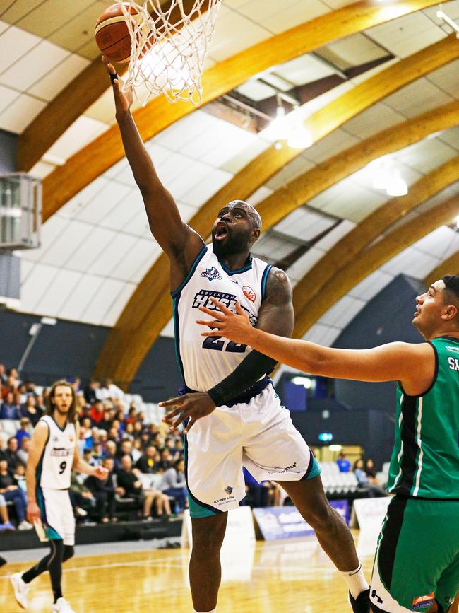 Jalen Billups lays the ball in the Southern Huskies historic first up win in the New Zealand NBL. Picture: WILLIAM BOOTH/PHOTOSPORT.NZ