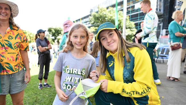 Australian Olympic and Paralympic teams arrive on the Sunshine Coast. Olivia Gort and Haylie Powell. Picture: Patrick Woods.