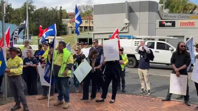 Council workers walk off job, march in CBD as pay battle rages