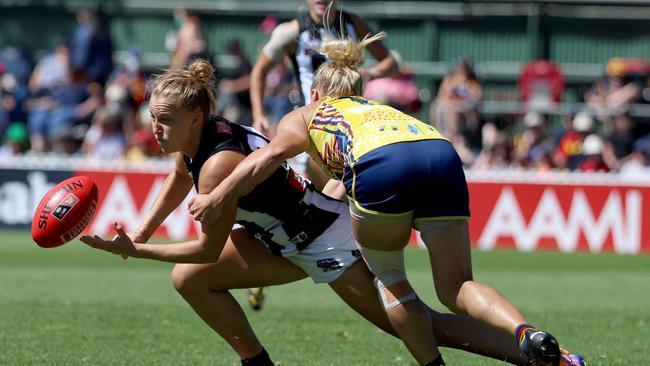 Ruby Schleicher fires off a handball. Picture: Getty Images