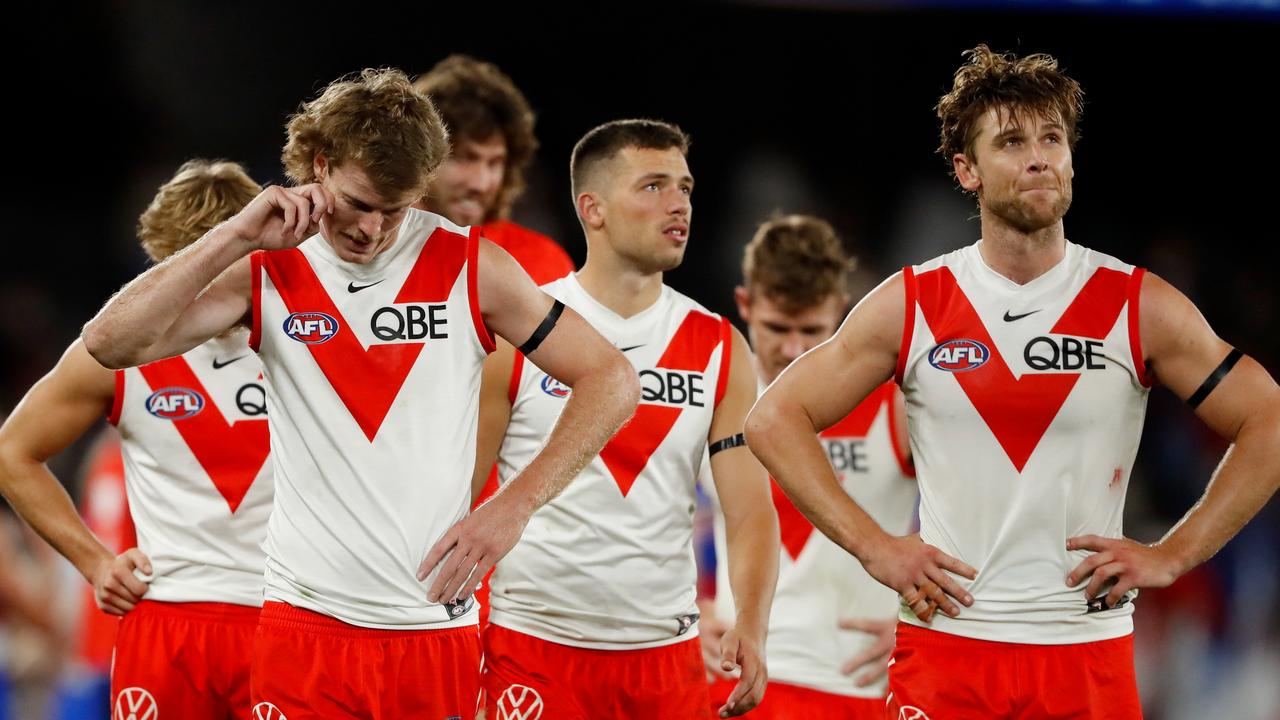 The Swans couldn’t buy a free kick against the Bulldogs. (Photo by Dylan Burns/AFL Photos via Getty Images)