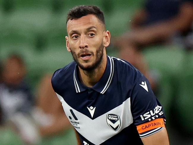 MELBOURNE, AUSTRALIA - JANUARY 04: Roderick Miranda of Melbourne Victory in during the round 12 A-League Men match between Melbourne Victory and Western Sydney Wanderers at AAMI Park, on January 04, 2025, in Melbourne, Australia. (Photo by Jonathan DiMaggio/Getty Images)