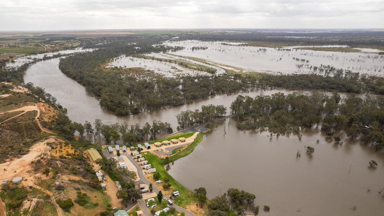 Drone pictures of River Murray floods November 2022 | The Advertiser