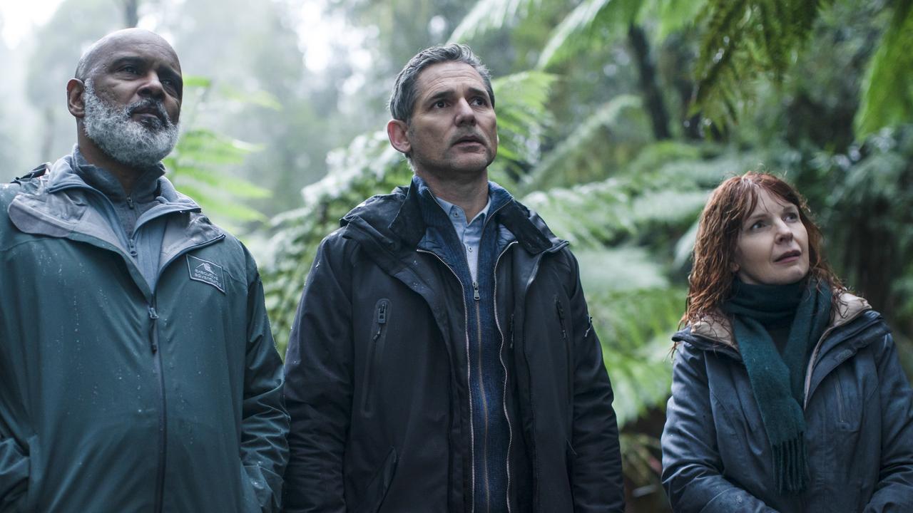 Tony Briggs, Eric Bana and Jacqueline McKenzie in a scene from the movie Force of Nature: The Dry 2.