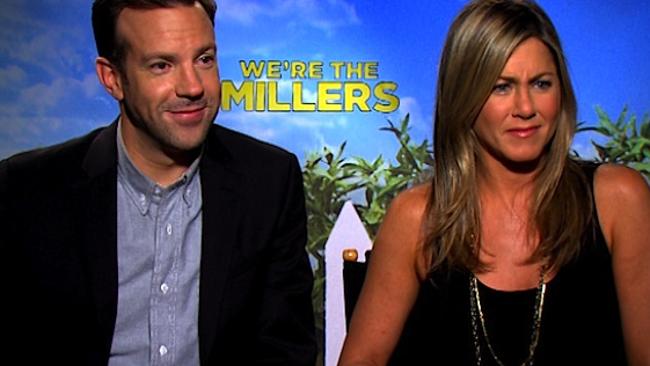 Jennifer Aniston Flashes Bra on 'We're The Millers' Set, Emma Roberts,  Jason Sudeikis, Jennifer Aniston, Will Poulter