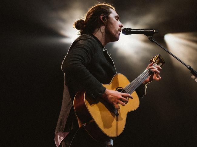 Irish superstar Hozier performing in Sydney at Qudos Bank Arena on November 15. Picture: Ruth Medjber / Supplied.