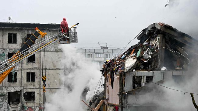 A missile strike in Poltava on February 1 damages a residential building amid the Russian invasion of Ukraine. Picture: AFP