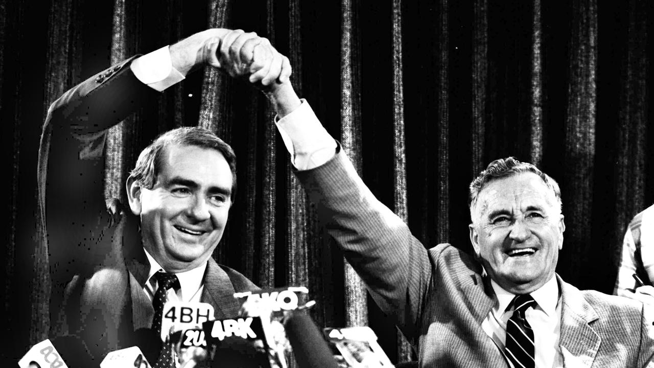 Mike Ahern, (left) and Bill Gunn at press conference after Joh Bjelke – Petersen announces resignation in 1987.