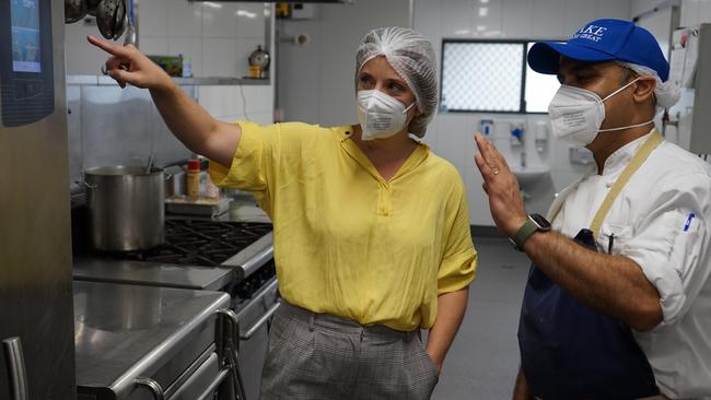 Minister for Aged Care Anika Wells with Chef Vikas Bharti at Edmonton Gardens aged care facility. Picture: Supplied.