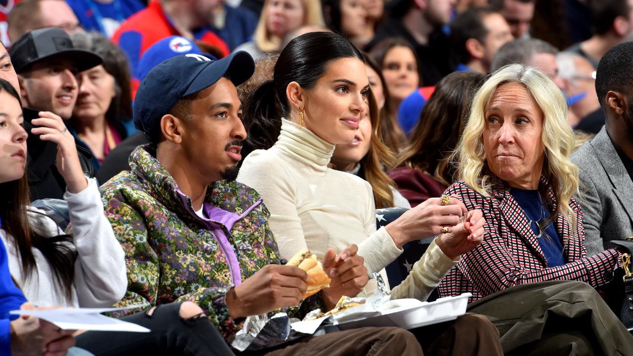 Kendall Jenner stares at LeBron James Ben Simmons shoots a three