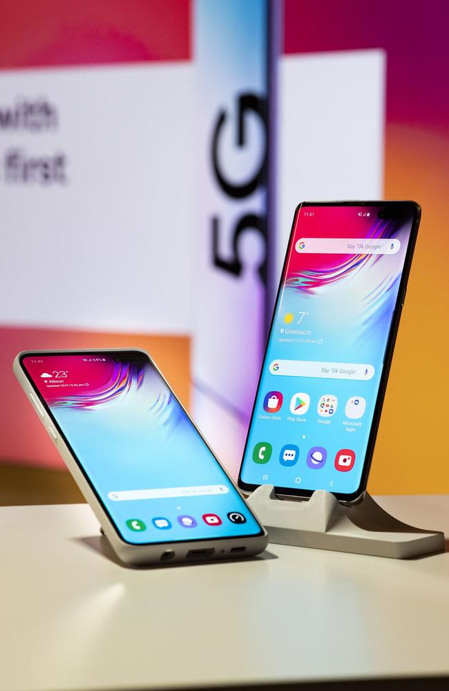 Telstra and Samsung demonstrate Australia's first 5G smartphone, the Galaxy S10 5G, and an event in Sydney.