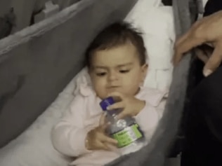 Influencer mum promotes ‘dangerous’ plane tip with baby